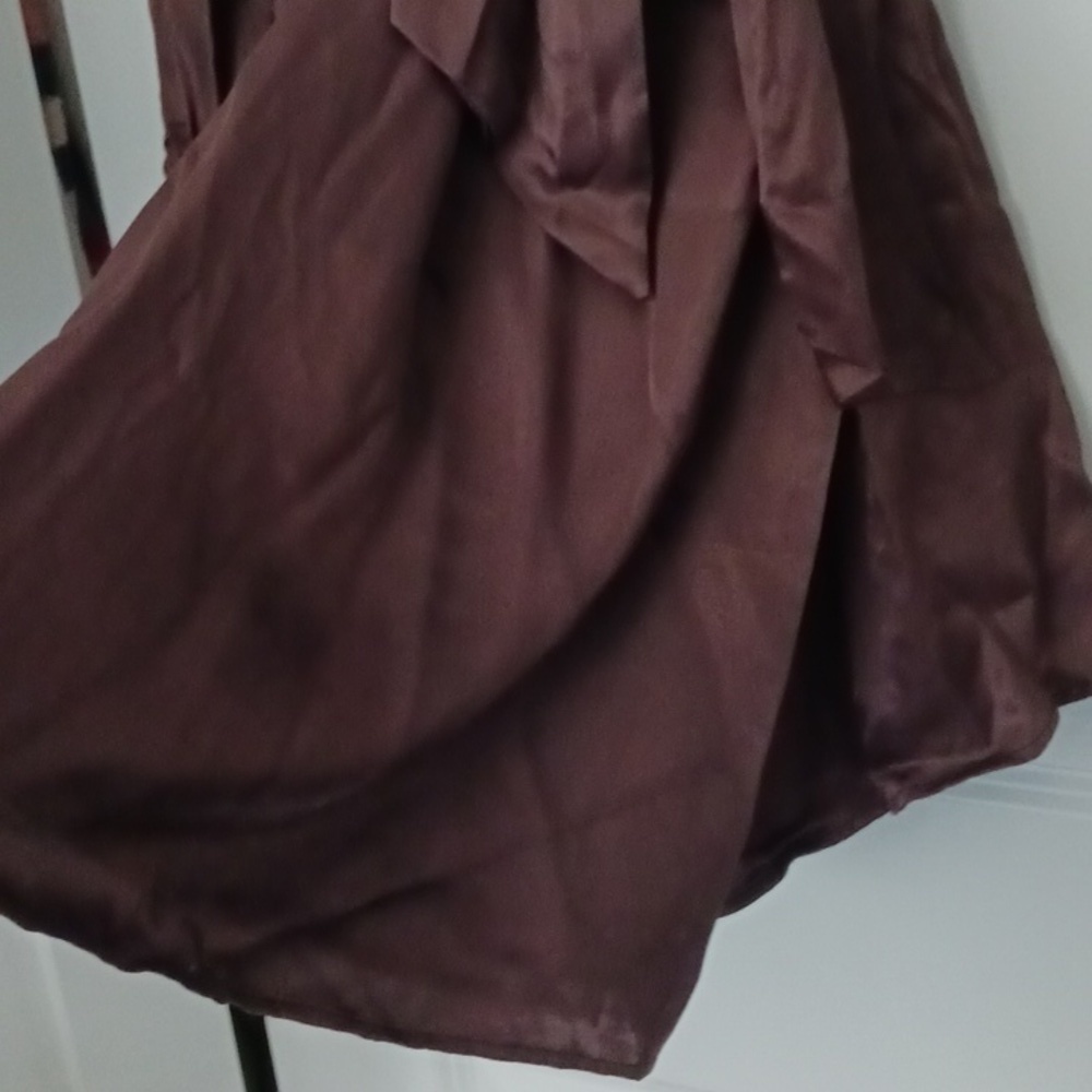 NWT Krisa Puff Sleeve Wrap Dress in Cocoa - Picture 8 of 9